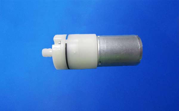 微型直流氣泵PYP370側面 微型直流氣泵PYP370側面